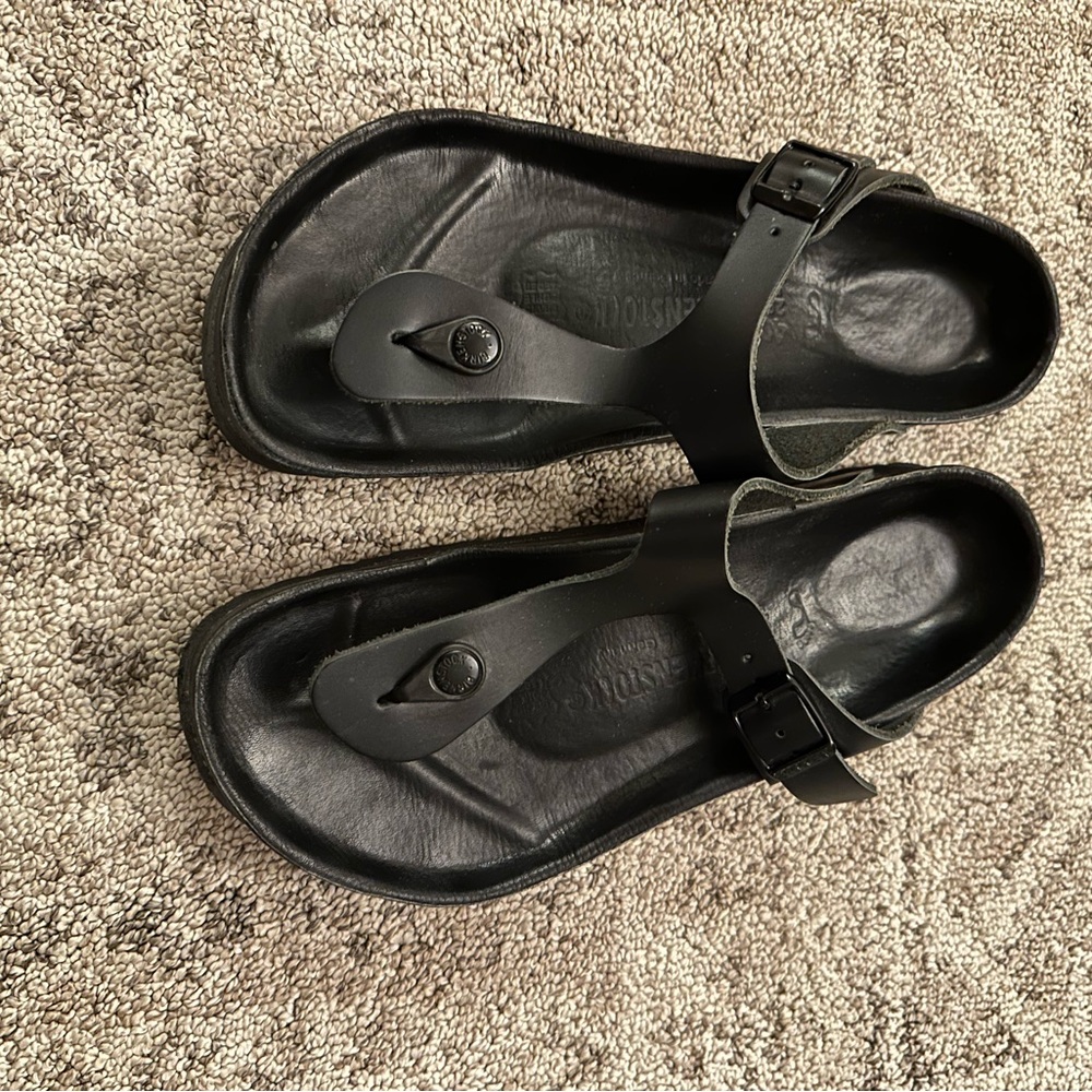 Birkenstock Black Gizeh Leather Sandals
